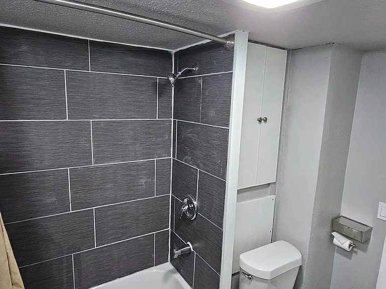 16893 Glenheath — Photo 7