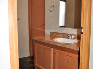 116 S 1st St #5, Saratoga, WY 82331