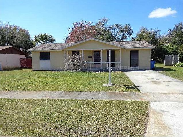 1st image of 7924 Woodvale Cir