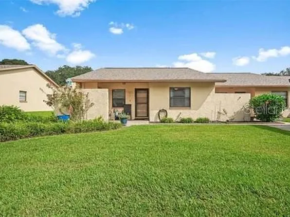 38401 Cottonwood Pl #38401, Zephyrhills, FL 33542