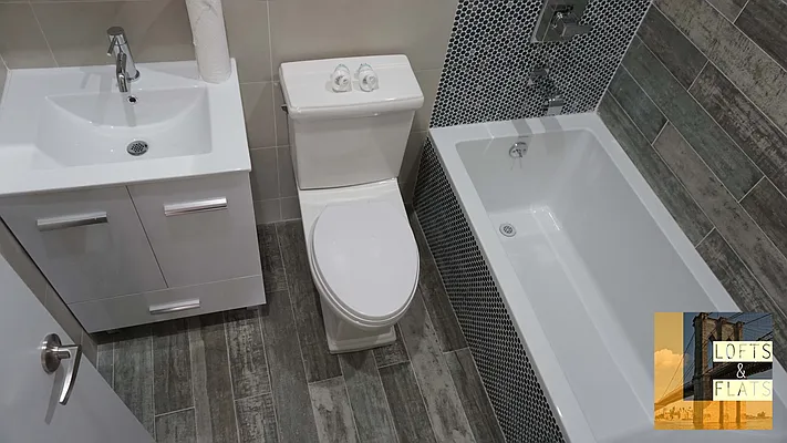 Rented by Lofts and Flats LLC | media 27