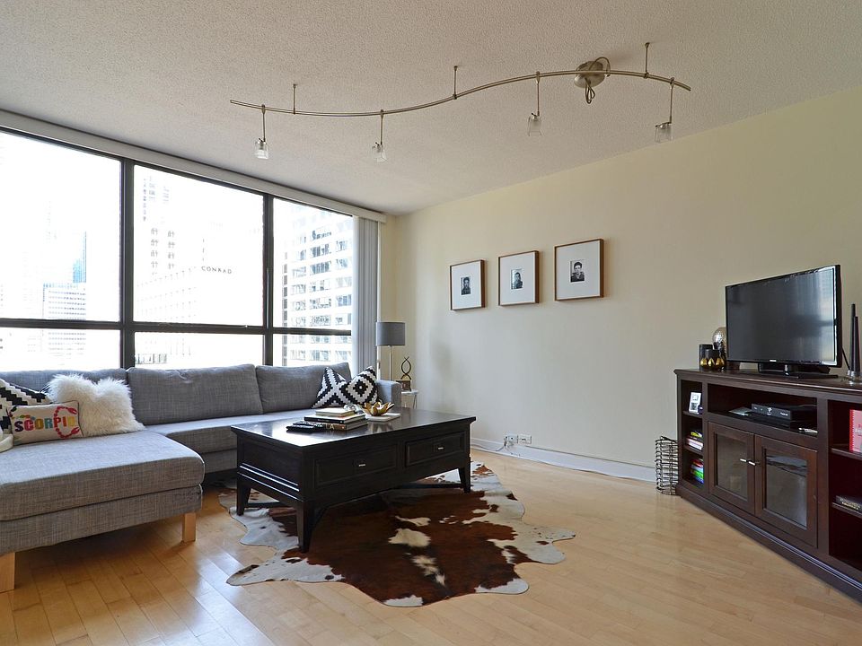1st image of 405 N Wabash Ave Unit 615