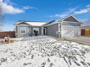 1393 Golden Eagle St, Twin Falls, ID 83301