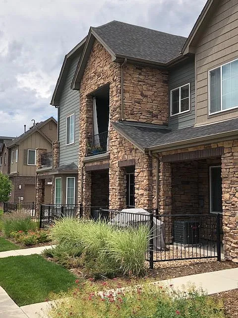 3 bed, 2.5 bath, 1588 sqft, $2,845 — Photo 1