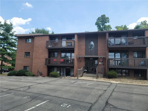1203 Dutilh Rd APT 5, Cranberry Township, PA 16066