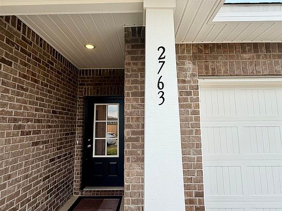 2nd image of 2763 Avalon St