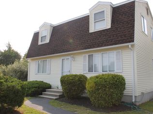 35 Sandy Ln, Westerly, RI 02891