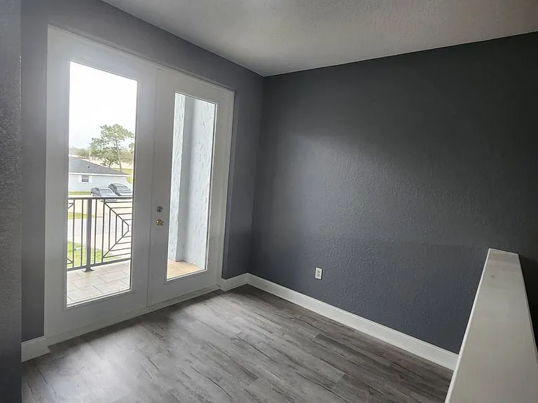 328 Dundee Dr — Photo 29