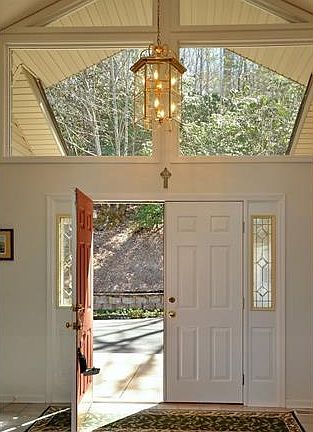3rd image of 472 Campbell Dr