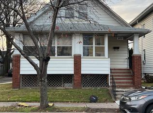 1050-1052 E 24th St, Paterson, NJ 07513