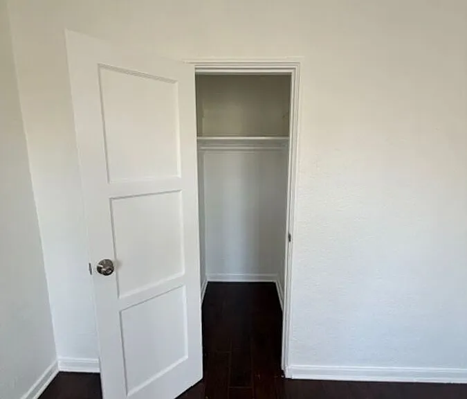 512 N Alexandria Ave #207 — Photo 16