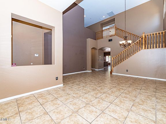 4th image of 1282 S 174th Ln