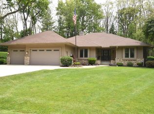 9111 400th Ct, Genoa City, WI