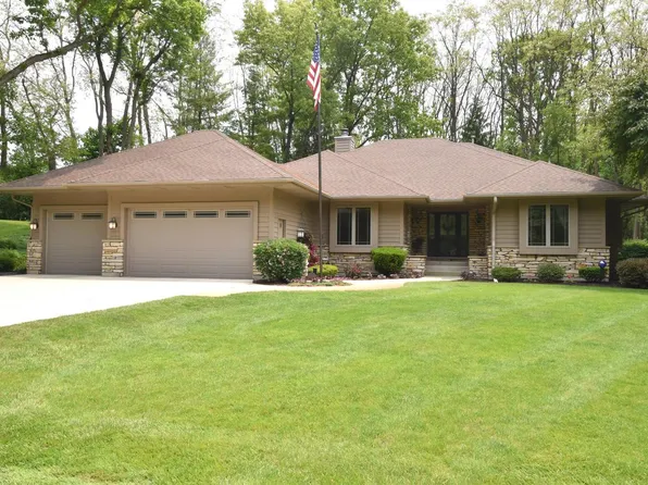 9111 400th COURT, Genoa City, WI 53128