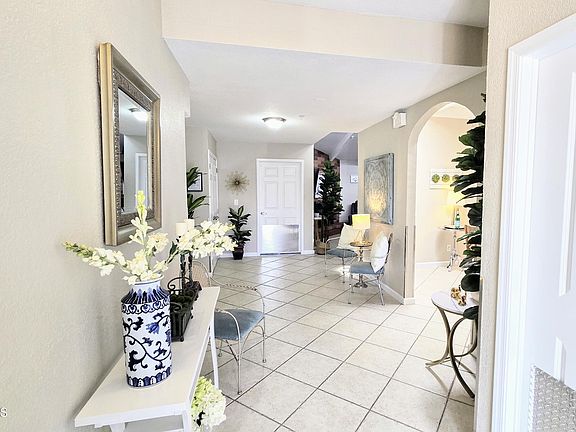 2nd image of 6722 E JEAN Drive