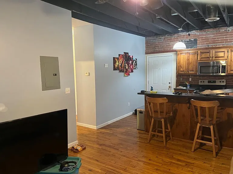 145 W Pine St #L — Photo 10