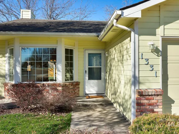 1331 N Sandlin Ave, Meridian, ID 83642