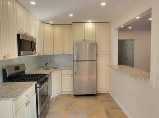 34-21 32nd St #A2, Astoria, NY 11106