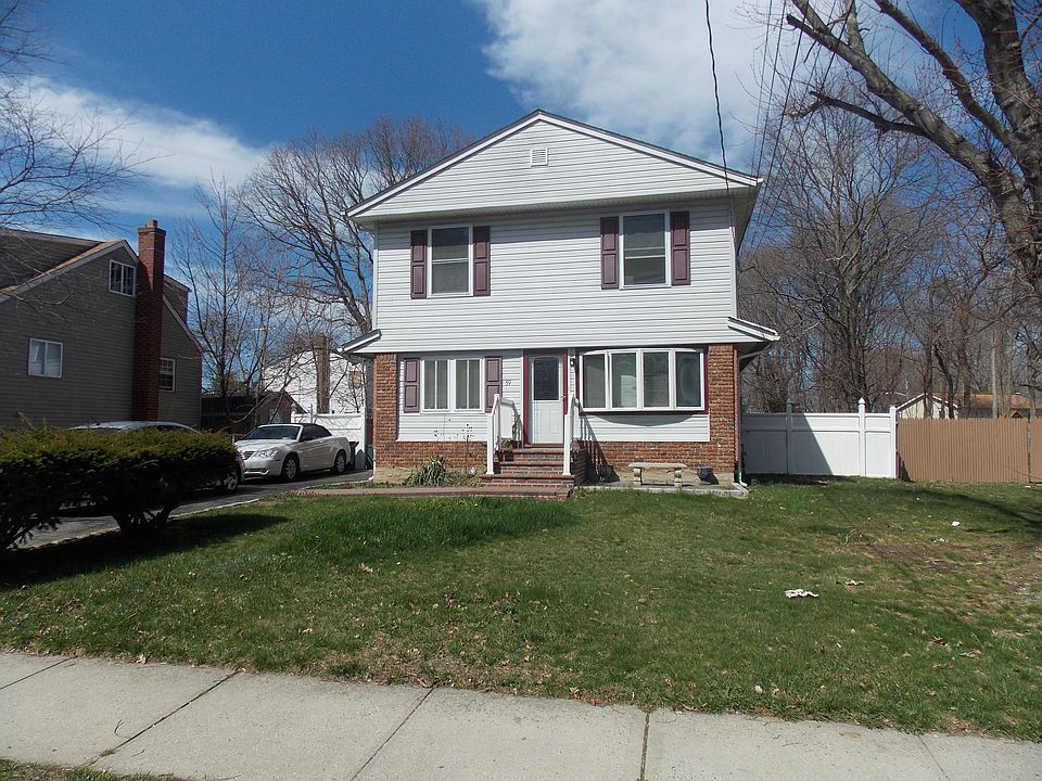 1st image of 59 Grand Blvd #1 family