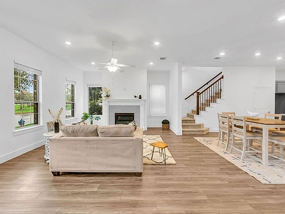 4th image of 8300 Bethpage Dr
