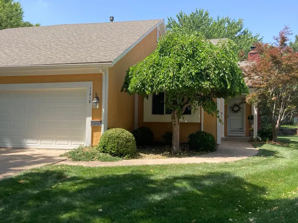 11318 King St, Overland Park, KS 66210