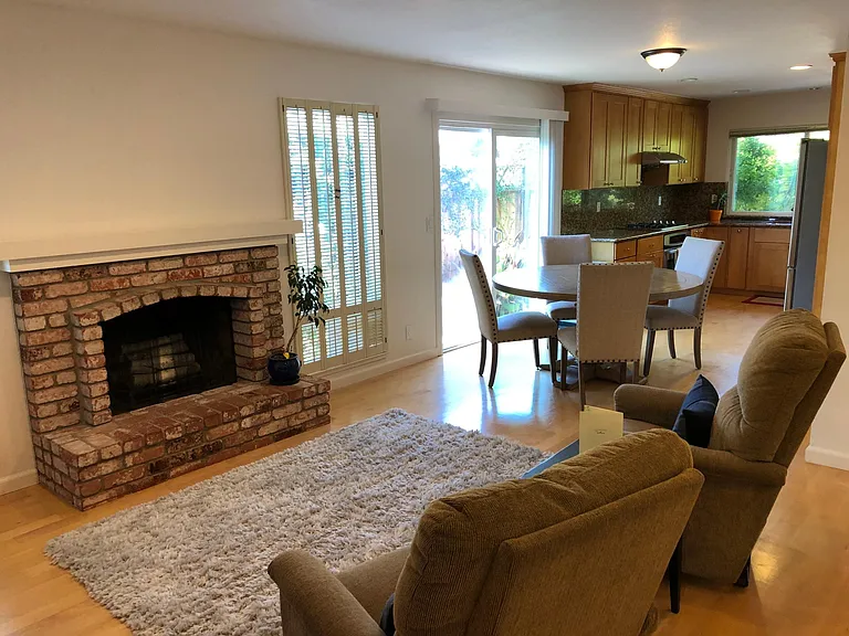 Family Room & breakfast nook