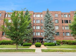 110 S Dunton Ave APT 2A, Arlington Heights, IL 60005