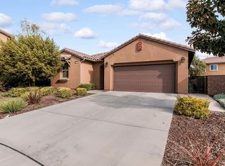 12576 Lucky Ct, Eastvale, CA 91752