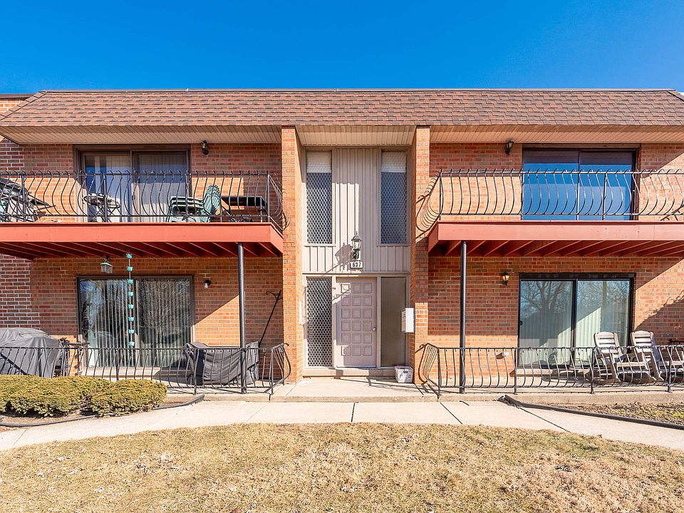 1st image of 637 Carroll Pkwy #203