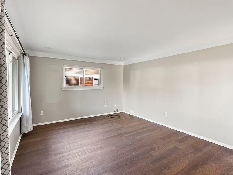 1257 Jerry Ave — Photo 11