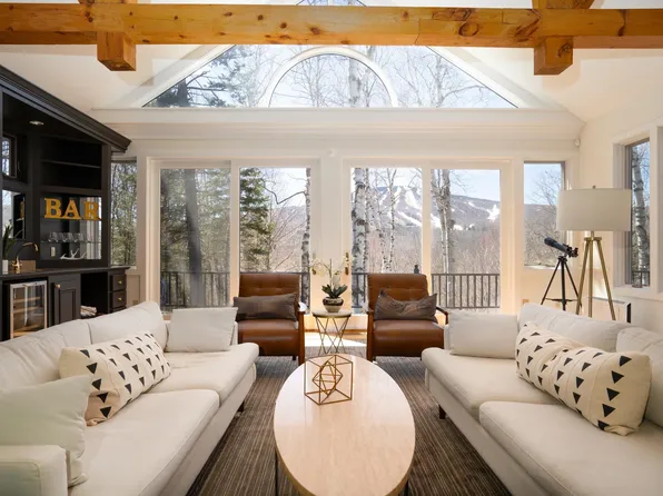 4 Stonehouse Road, Winhall, VT 05340