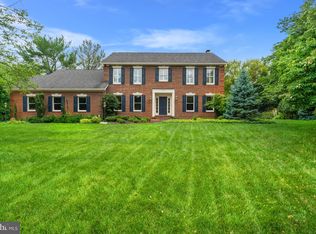 8205 Falstaff Rd, Mc Lean, VA 22102