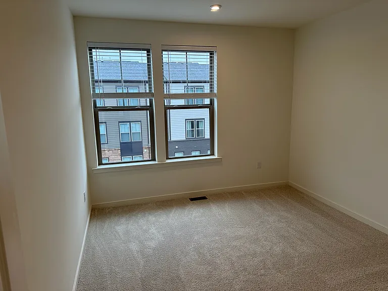 20973 Bluebird Sq — Photo 4