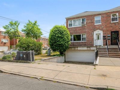 3218 Griswold Avenue, Bronx, NY, 10465