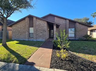 7234 Diamond Ridge Dr, Corpus Christi, TX 78413