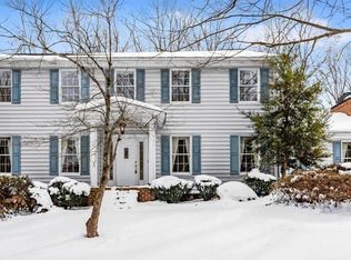 1616 Heathcliff Rd, High Point, NC 27262