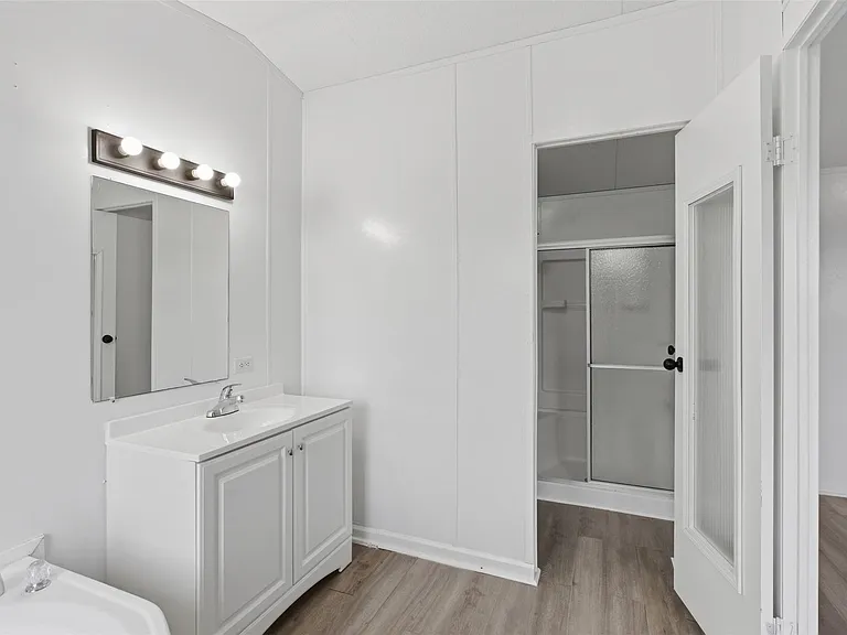 376 Rae Ln #A — Photo 8