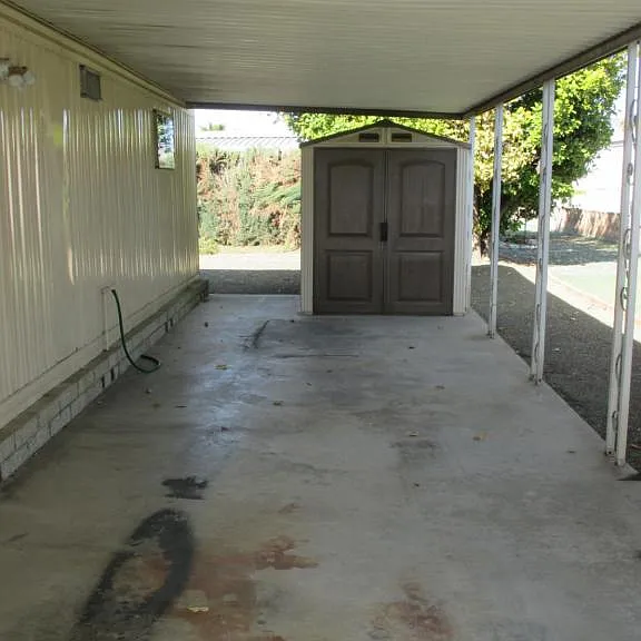 1074 W Johnston Ave — Photo 14