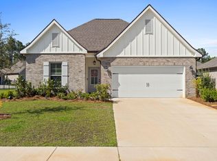 65 Apollo Ave E, Freeport, FL 32439