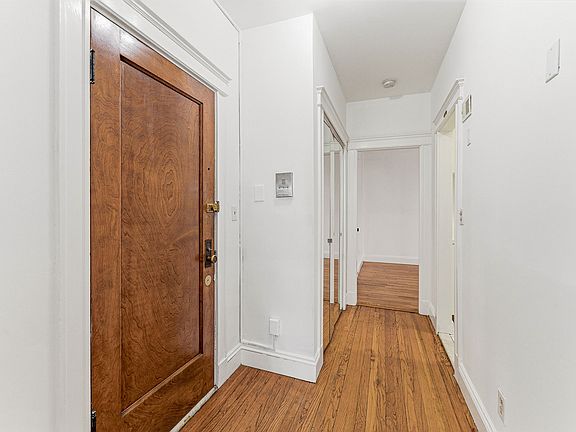 4th image of 39 Glenville Ave APT 11