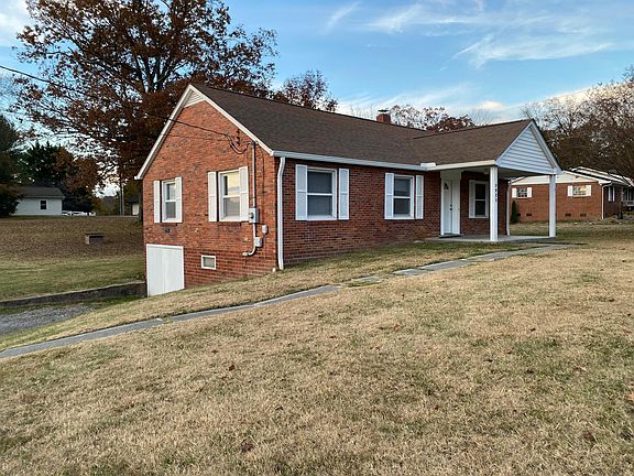 5th image of 3921 W Beaver Creek Dr