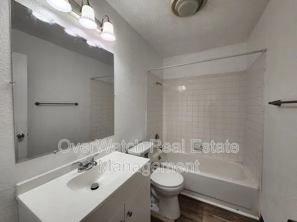 821 E 12th Ave APT 3, Anchorage, AK 99501