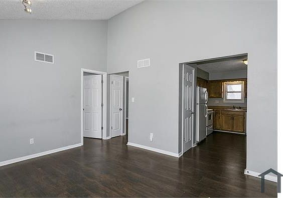 1st image of 1229 W Hayward Ave #B