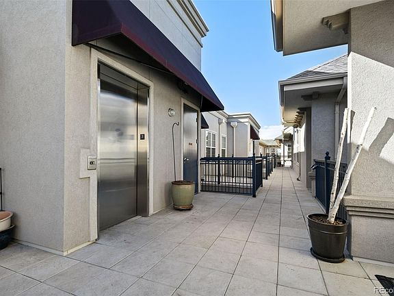 5th image of 1489 Steele Street #310