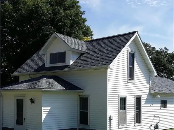 912 16th Ave, Eldora, IA 50627