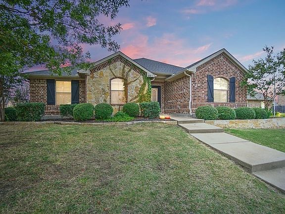 2nd image of 201 High Meadow Ct