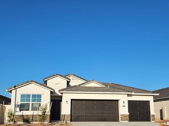 4th image of 4611 S 103RD Drive