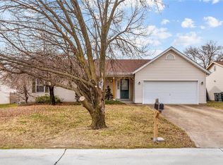 2615 Riley Paul Ct, O'Fallon, MO 63368