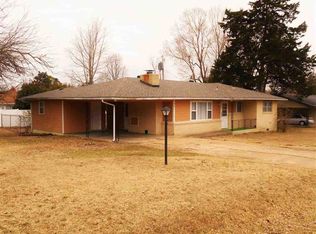 812 Cedar St, Mountain Home, AR 72653