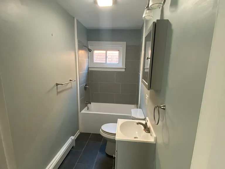 119 Wesleyan Ave #2R — Photo 5